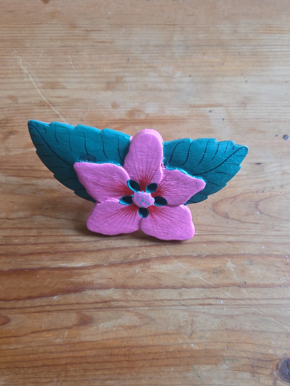 Vintage 90s Hand Painted Wood Flower T-Shirt Tie Scarf Ring Slide Cinch